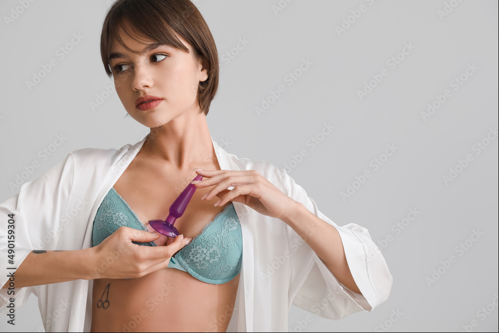 Girls naked on camera phones